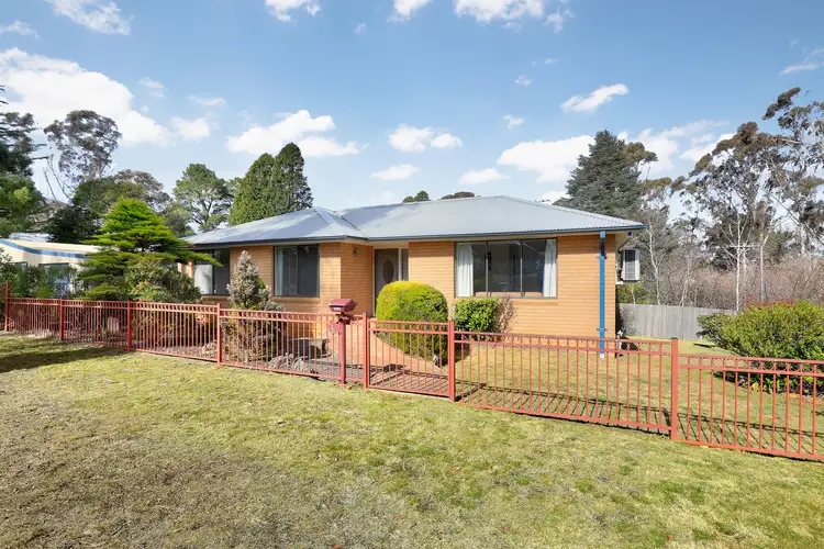 11 Myrtle Street, Katoomba NSW 2780