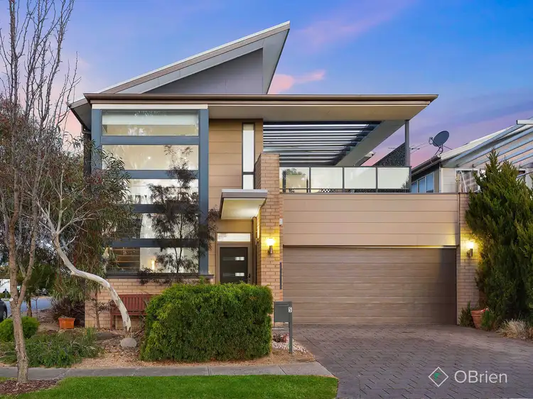 Second view of Homely house listing, 5 Crampton Square, Bonbeach VIC 3196