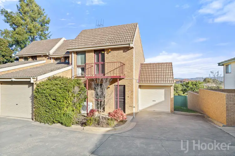 4/10 Nimmitabel Street, Queanbeyan NSW 2620