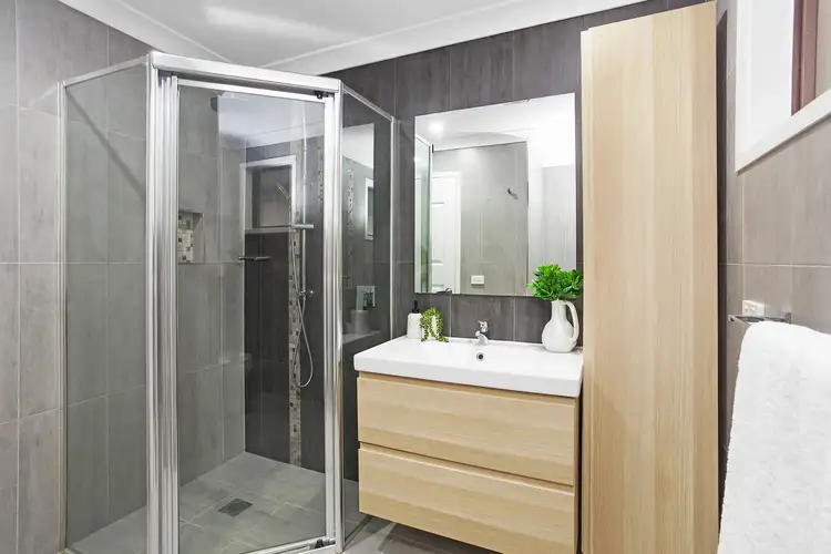 Fifth view of Homely house listing, 2 Tamarisk Place, Wyoming NSW 2250