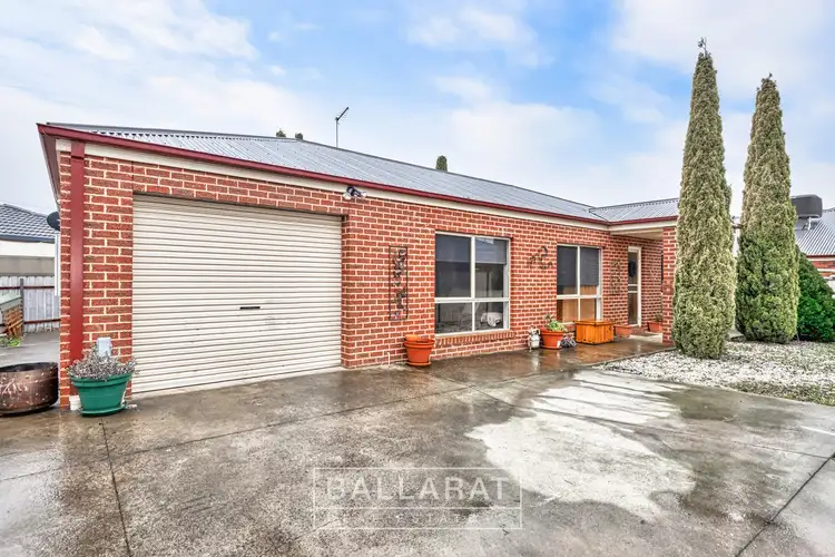 Main view of Homely house listing, 2/20 East Field Street, Maryborough VIC 3465