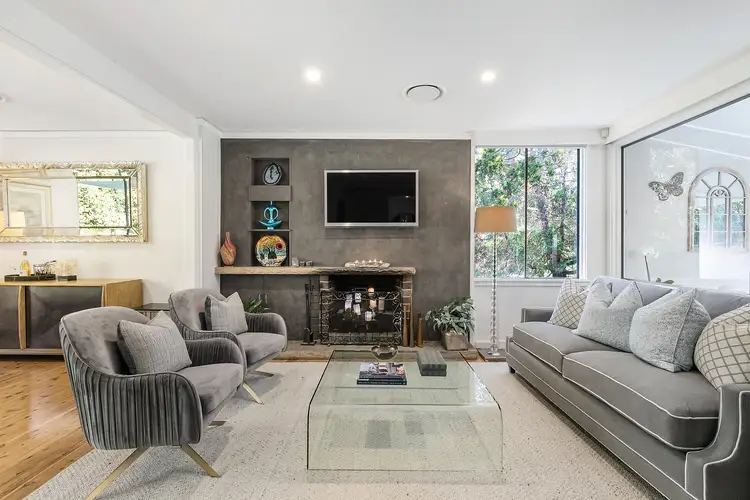1 Crescent Close, Warrawee NSW 2074