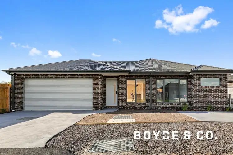 1/10 Date Palm Street, Longwarry VIC 3816