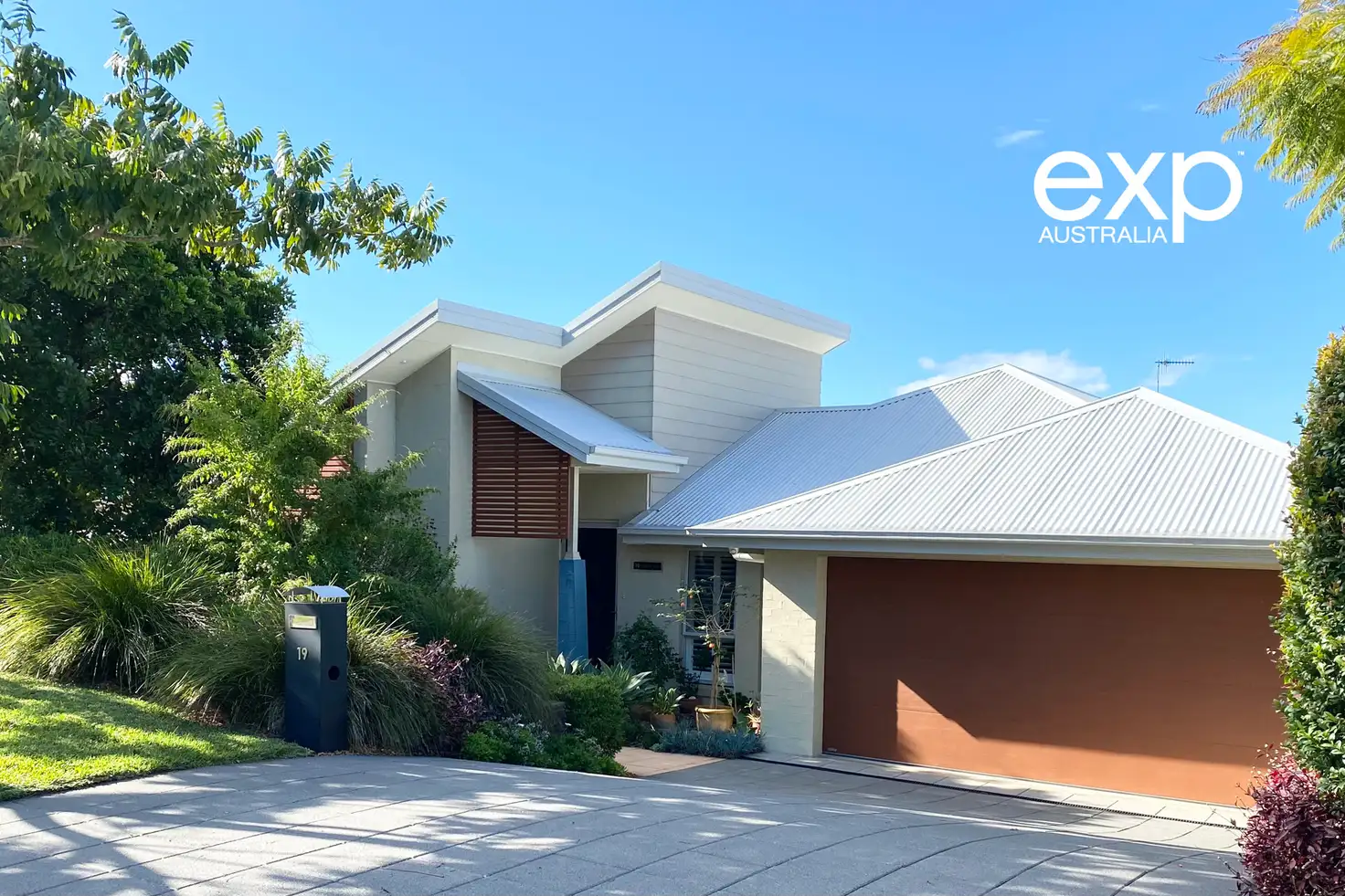 Main view of Homely house listing, 19 Figtree Bay Drive, Kincumber NSW 2251