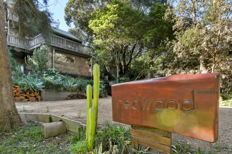 9 Bells Track, Nungurner VIC 3909