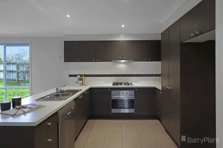 Fifth view of Homely house listing, 15 Marquis Court, Pakenham VIC 3810