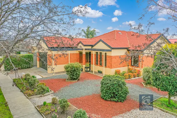 Second view of Homely house listing, 4 Park Avenue, Echuca VIC 3564