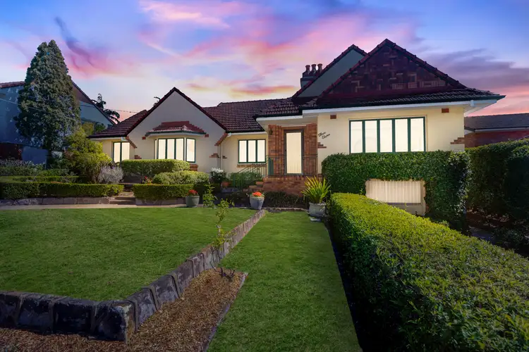 311 Cavendish Road, Coorparoo QLD 4151