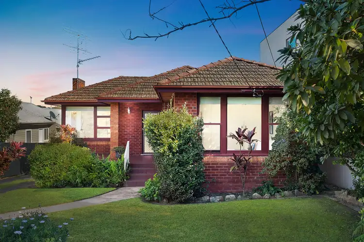 1180 Forest Road, Lugarno NSW 2210