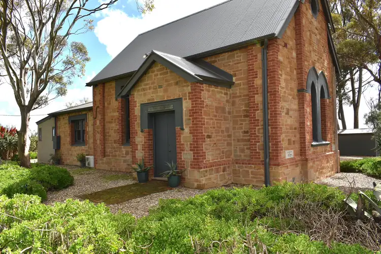 904 Leighton Road, Hanson SA 5417