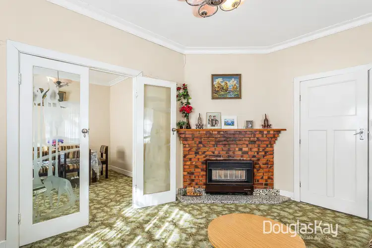 Fifth view of Homely house listing, 2 Jessie Street, Sunshine VIC 3020