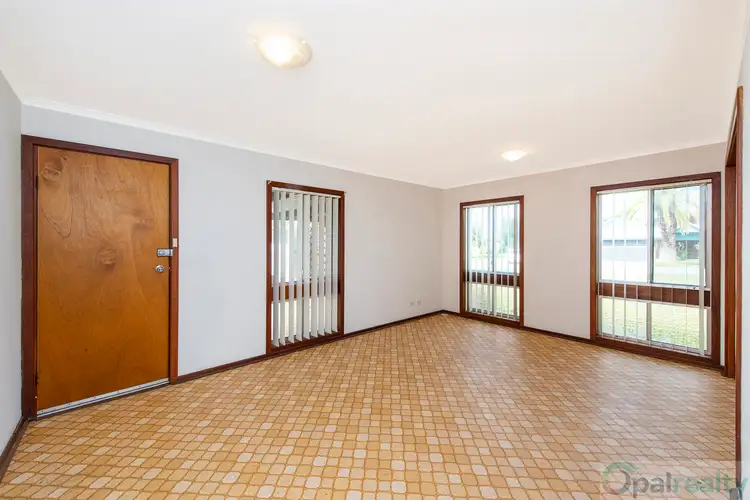Second view of Homely house listing, 4 Fane Court, Singleton WA 6175