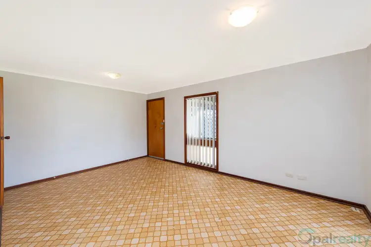 Fifth view of Homely house listing, 4 Fane Court, Singleton WA 6175
