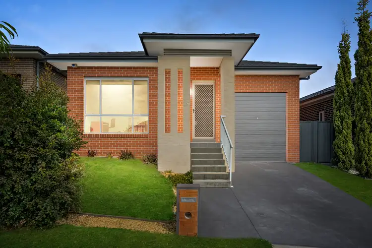 20 Neptune Street, Jordan Springs NSW 2747