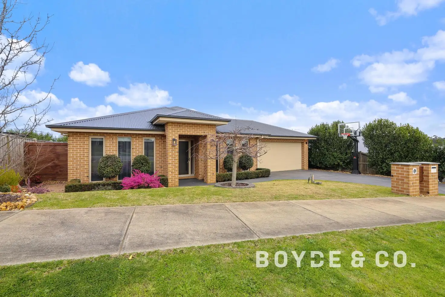 Main view of Homely house listing, 6 Timberside Avenue, Warragul VIC 3820
