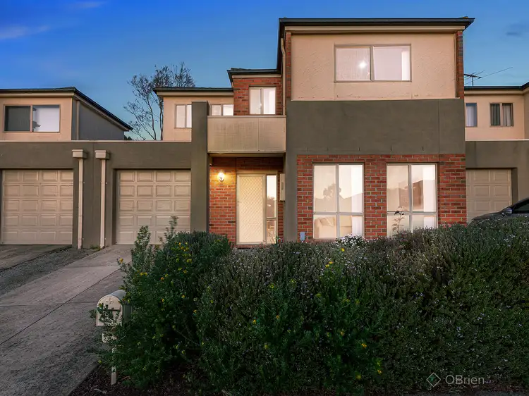 22 Melzak Way, Berwick VIC 3806