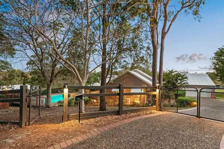 18 Bakers Hill Place, Anstead QLD 4070