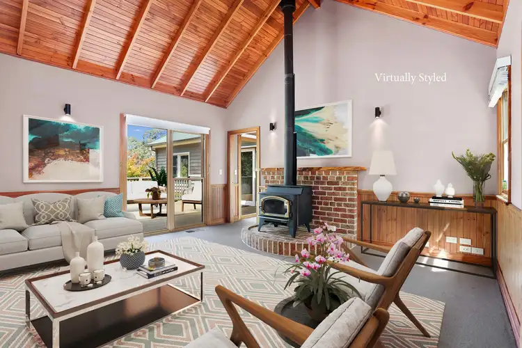 Fifth view of Homely house listing, 2 Harnett Lane, Mittagong NSW 2575