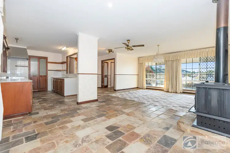 Sixth view of Homely house listing, 31 Cliffside Trail, Edgewater WA 6027