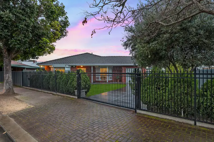 2B River Street, St Peters SA 5069