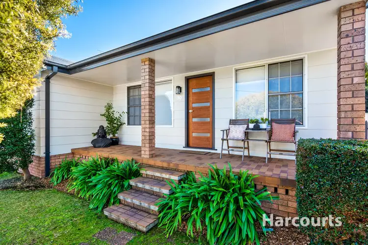 30 Renfrew Crescent, Edgeworth NSW 2285