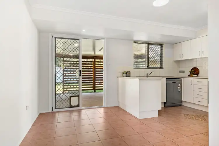 Fifth view of Homely house listing, 10 Marisa Street, Marsden QLD 4132
