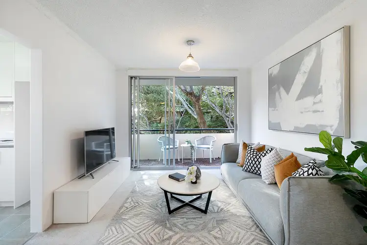 1/18 Rocklands Road