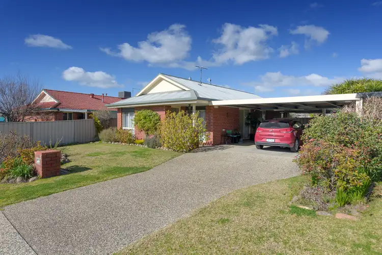 Main view of Homely house listing, 2 Thomas Place, Wodonga VIC 3690