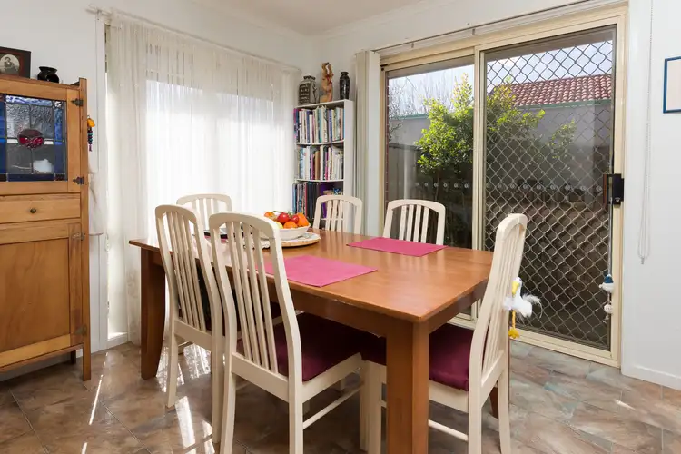 Fourth view of Homely house listing, 2 Thomas Place, Wodonga VIC 3690