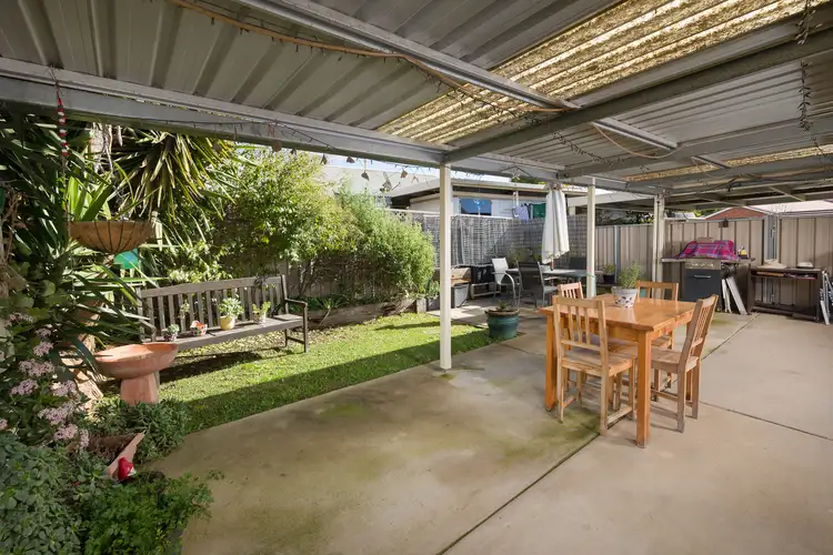 Seventh view of Homely house listing, 2 Thomas Place, Wodonga VIC 3690