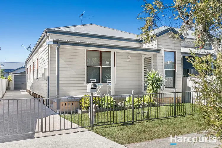 3 Eddy Street, Hamilton NSW 2303
