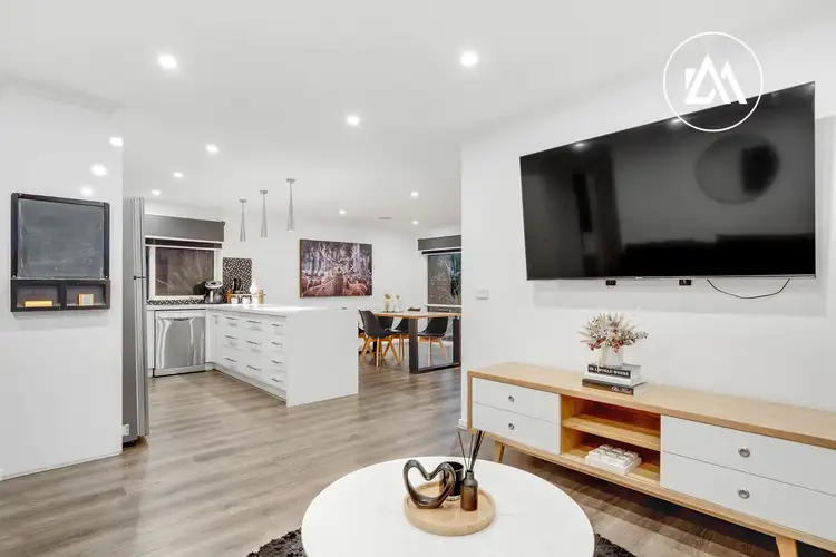 Fifth view of Homely house listing, 8 Peter Court, Langwarrin VIC 3910