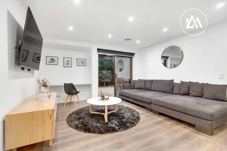 Sixth view of Homely house listing, 8 Peter Court, Langwarrin VIC 3910