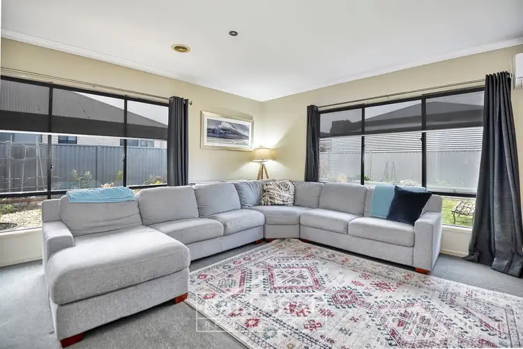 Fifth view of Homely house listing, 35 Alfredton Drive, Alfredton VIC 3350