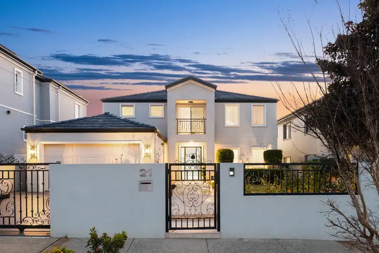 21 Collingwood Avenue, Earlwood NSW 2206