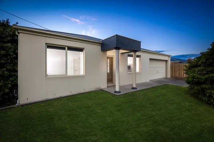 1/46 Vines Road, Hamlyn Heights VIC 3215
