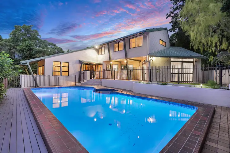 25 Hilltop Close, Bayview Heights QLD 4868