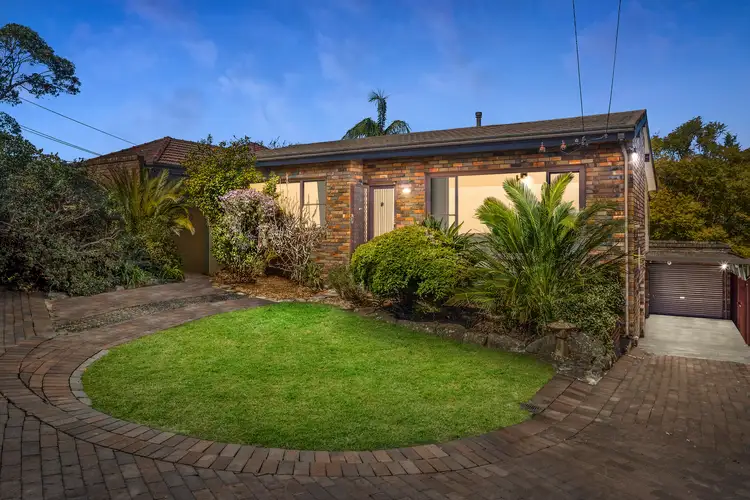 15 Heather Street, Wheeler Heights NSW 2097