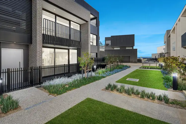 32 Harbourside Drive, Rippleside VIC 3215