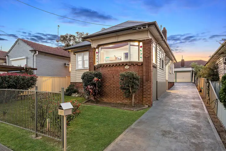 27 Maud Street, Mayfield West NSW 2304