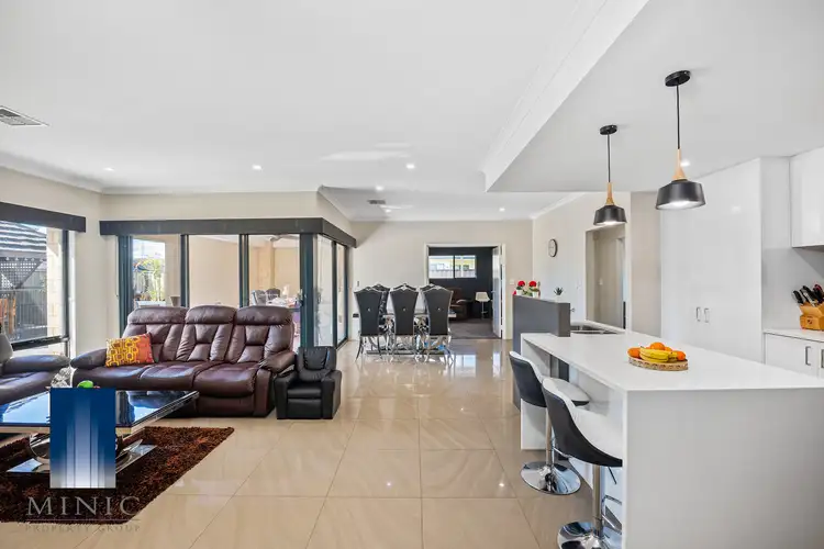 Second view of Homely house listing, 9 Torino Crescent, Piara Waters WA 6112