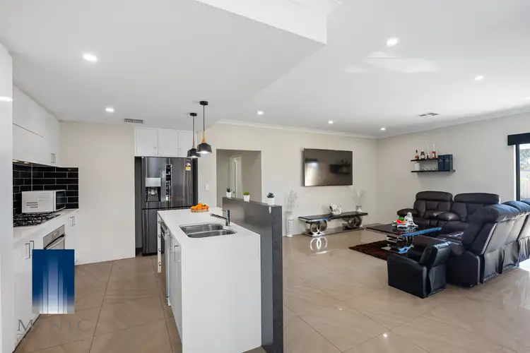 Sixth view of Homely house listing, 9 Torino Crescent, Piara Waters WA 6112