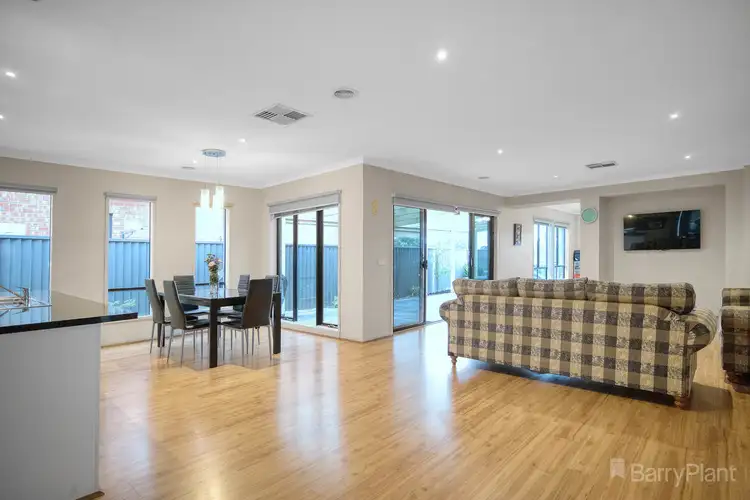 Fourth view of Homely house listing, 11 Page Close, Pakenham VIC 3810