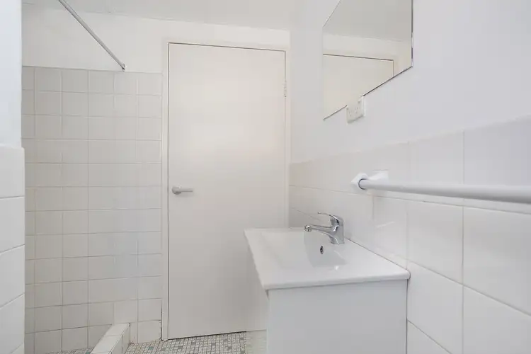 Sixth view of Homely apartment listing, 4/23 Underwood Street, Corrimal NSW 2518