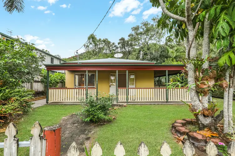2 Sandpiper Street, East Trinity QLD 4871