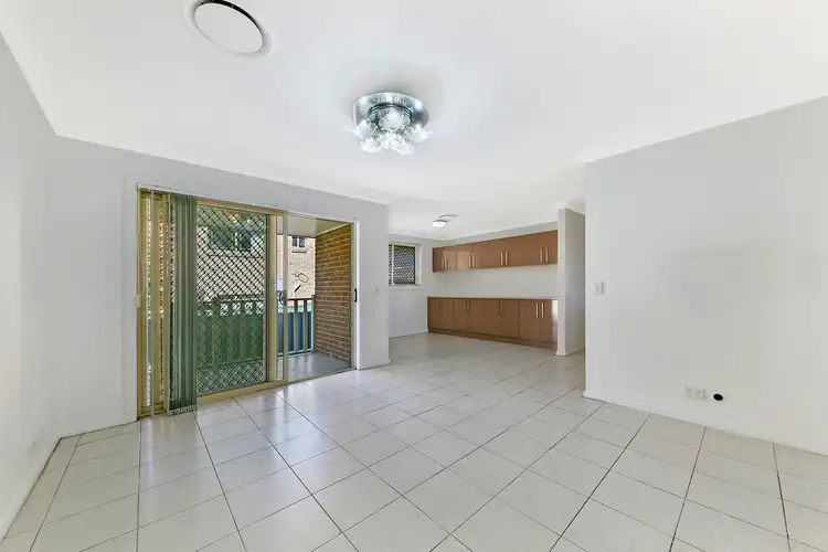 Second view of Homely villa listing, 4/171-175 Targo Road, Girraween NSW 2145