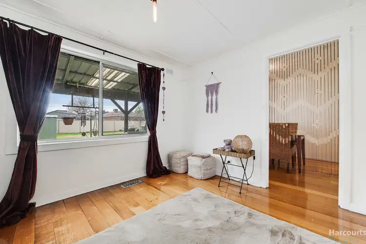Sixth view of Homely house listing, 4 Derrick Street, Lalor VIC 3075