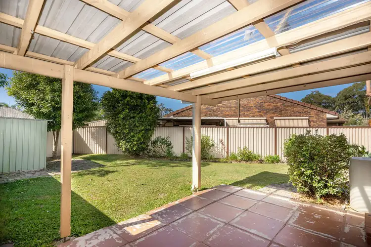 1/4 Melanie Place, Labrador QLD 4215