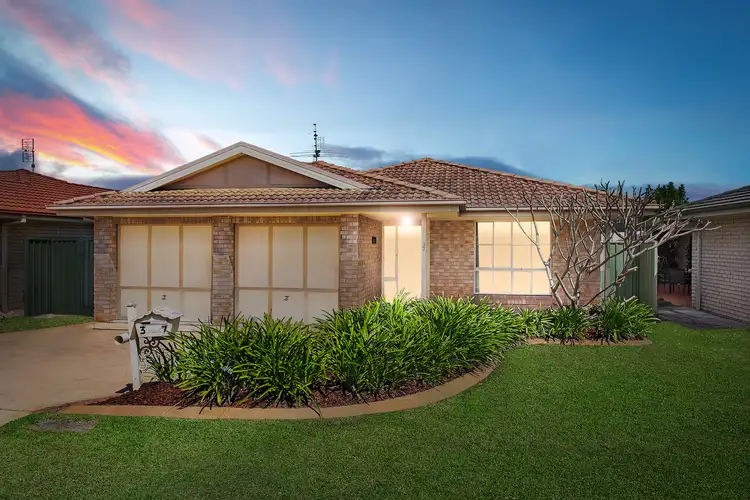 37 Lady Laurel Drive, Blue Haven NSW 2262
