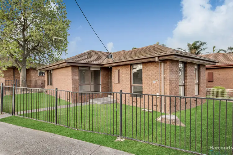Main view of Homely unit listing, 2/108-110 Conrad Street, St Albans VIC 3021